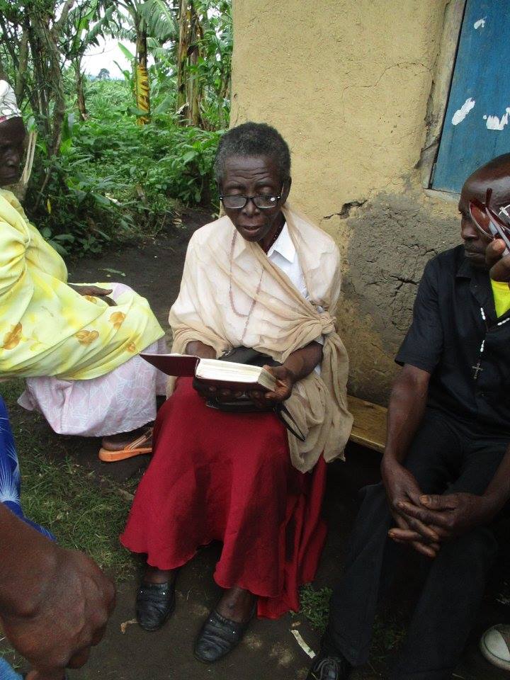 reading-glasses-change-lives