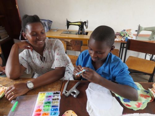 teaching a pupil to make sanitary pads