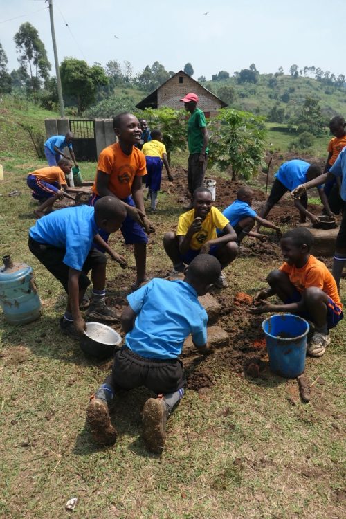 making simple eco stoves 1