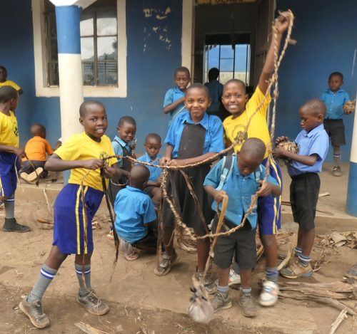 making banana leaf skipping ropes